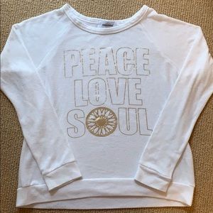 Woman’s soul cycle pullover